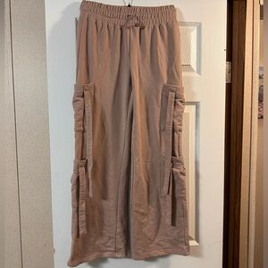 Forever 21 pink pants